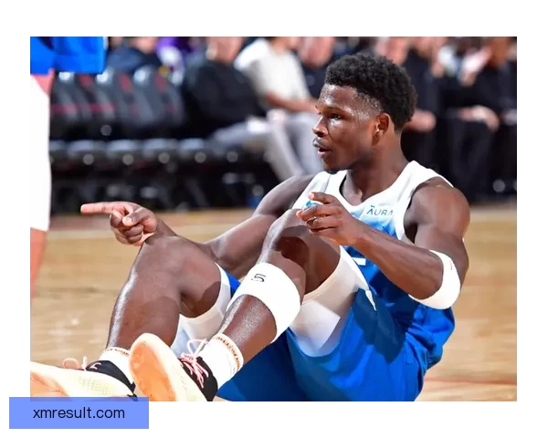 爱德华兹因膝伤缺席对阵活塞 错失生涯最佳赛季奖项